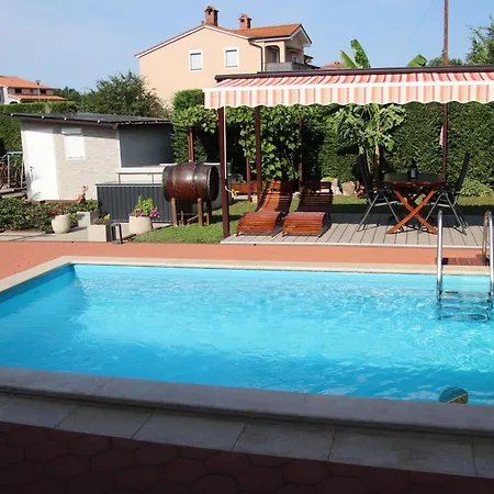 Palme Semesterbostad